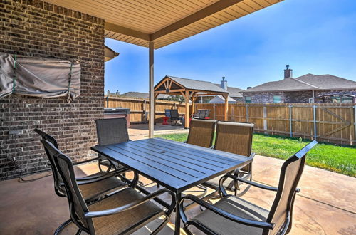 Photo 27 - Modern Amarillo House w/ Fire Pit + Hot Tub