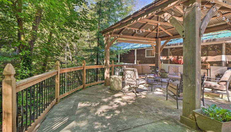 Photo 1 - Outdoor Adventure: Tranquil Creekside Retreat