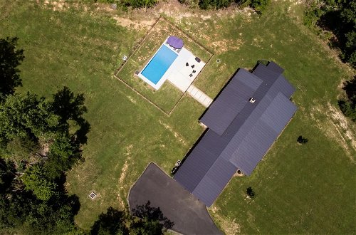 Foto 27 - Charlottesville Farmhouse Dream Oasis w Pool
