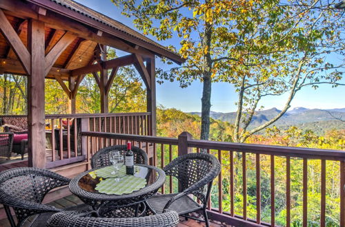 Photo 14 - Luxury Sapphire Cabin: Mtn Views + Resort Access