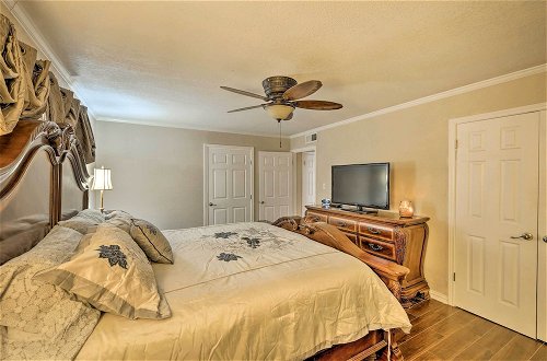 Photo 6 - Pet-friendly Home ~ 6 Mi to Downtown Fort Worth