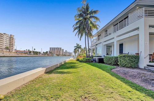 Photo 59 - Intercostal beauty with heated pool + Spa