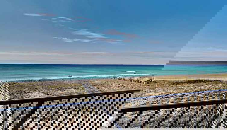 Photo 1 - Beachy Dreams