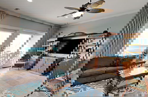 Photo 2 - Beachy Dreams