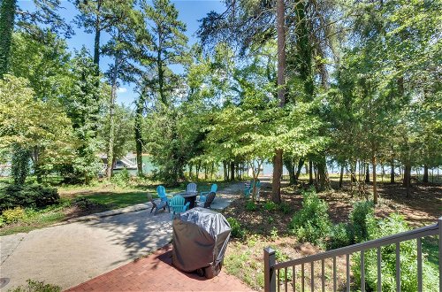 Photo 19 - Spacious Lake Hartwell Home w/ Private Boat Dock