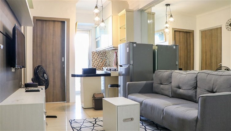 Foto 1 - Warm And Minimalist 2Br Green Bay Pluit Apartment