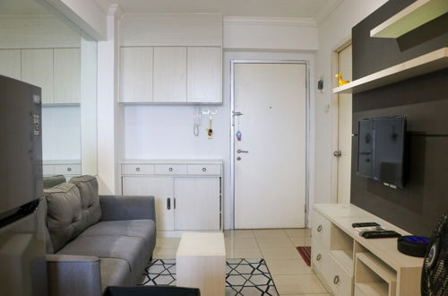 Foto 14 - Warm And Minimalist 2Br Green Bay Pluit Apartment