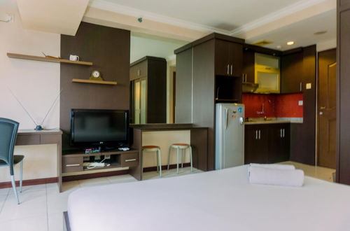 Foto 16 - Modern Look And Comfy Studio Great Western Resort Apartment