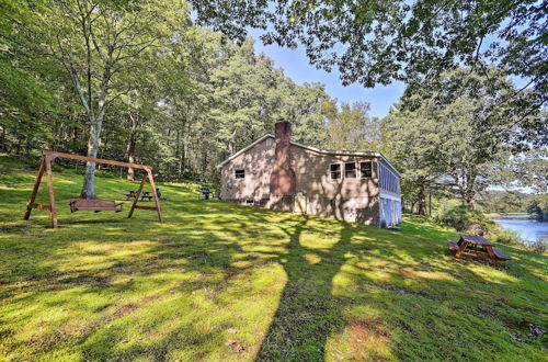 Photo 16 - Beach Lake Cabin on Delaware River w/ Sunroom