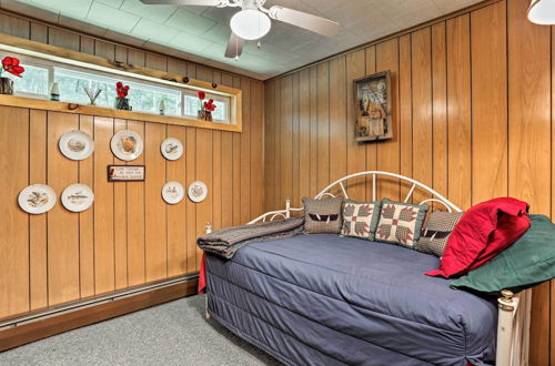 Photo 7 - Beach Lake Cabin on Delaware River w/ Sunroom