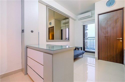 Photo 18 - Best Deal And Modern 2Br At Transpark Cibubur Apartment