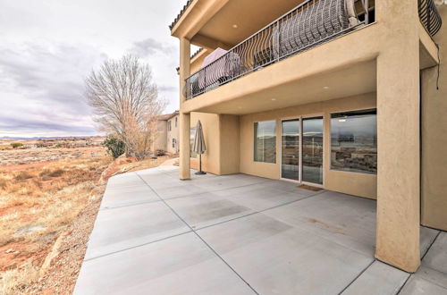 Photo 14 - Modern Apartment w/ Beautiful Mountain Views