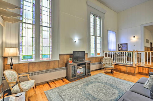 Photo 12 - Lisle Apt: Fireplace & Stained Glass Windows