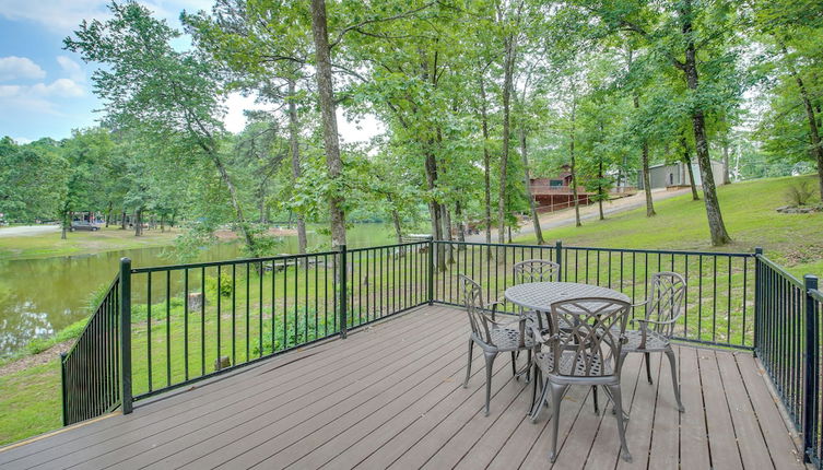 Foto 1 - Lakefront Arkansas Home w/ Dock & Sunroom