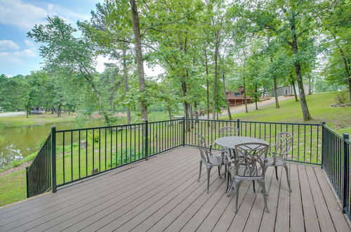 Foto 1 - Lakefront Arkansas Home w/ Dock & Sunroom