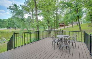 Foto 1 - Lakefront Arkansas Home w/ Dock & Sunroom