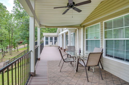 Photo 6 - Lakefront Arkansas Home w/ Dock & Sunroom