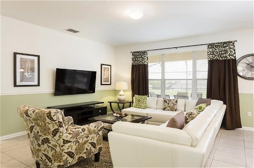 Photo 17 - 6BR w Greenview Pool Getaway Only 2 Miles to Disney