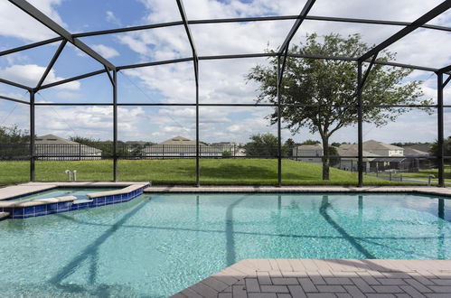 Foto 25 - 6BR w Greenview Pool Getaway Only 2 Miles to Disney