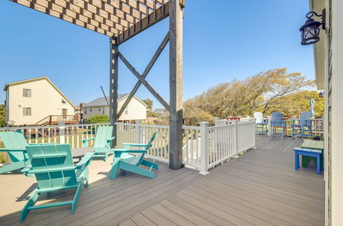 Foto 15 - Coastal Home W/deck, Outdoor Shower: Walk to Beach