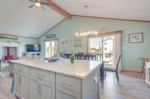 Photo 9 - Coastal Home W/deck, Outdoor Shower: Walk to Beach