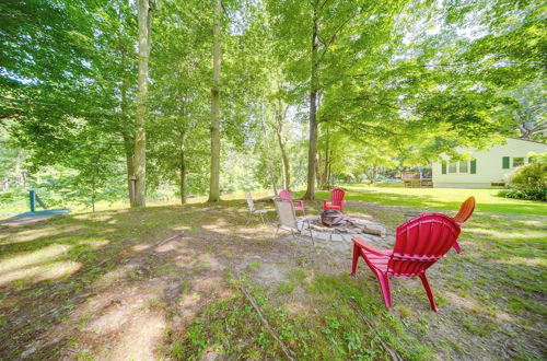 Photo 12 - Riverfront Geneva Cottage on Grand River