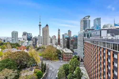 Photo 8 - Stunning Sky Tower View Studio Pool And Gym