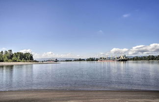 Photo 3 - Floating Home on Columbia River w/ Provided Kayaks