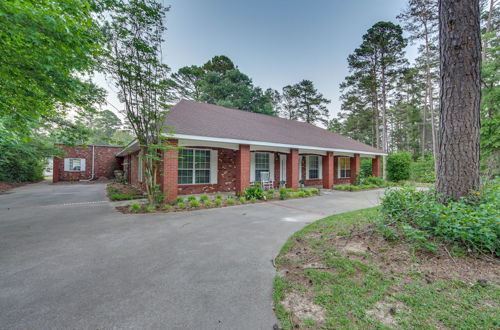 Photo 32 - Lovely Hawkins Home w/ Patio & Hangar Garage