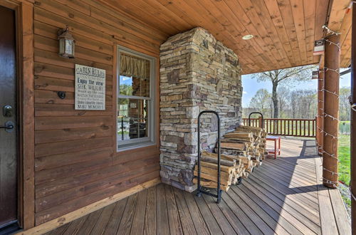 Photo 20 - Poconos Family Fun: Waterfront Cabin w/ Deck