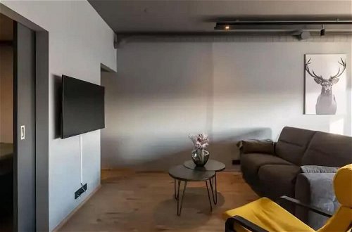 Foto 15 - Modern Apartment in Akureyri