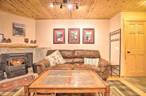 Photo 17 - Cozy Family Condo in Mammoth Lakes w/ Balcony