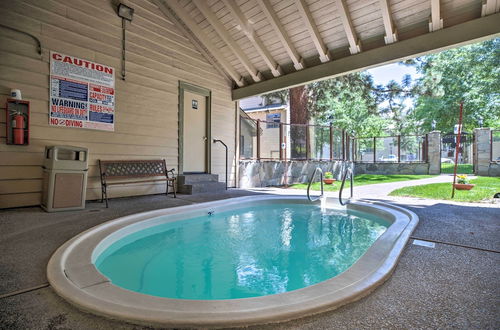 Photo 13 - Cozy Family Condo in Mammoth Lakes w/ Balcony