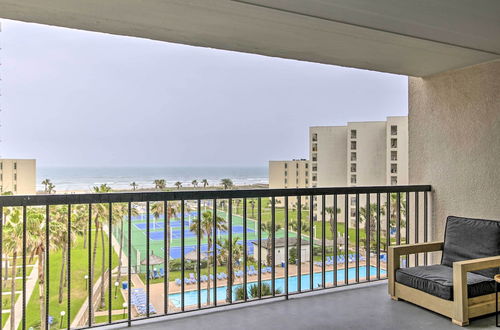 Foto 20 - Inviting South Padre Island Condo w/ Beach Views