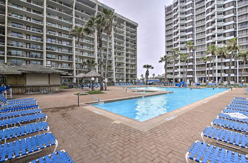 Foto 8 - Inviting South Padre Island Condo w/ Beach Views