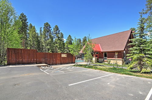 Foto 23 - Mountainside Breck Condo w/ Shared Pool & Hot Tub