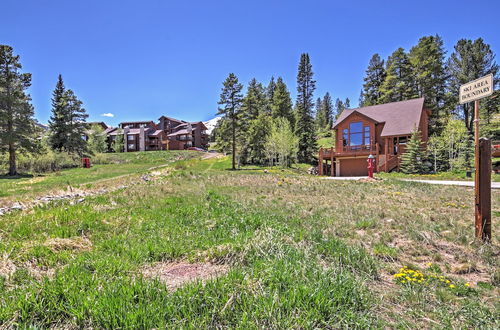 Foto 14 - Mountainside Breck Condo w/ Shared Pool & Hot Tub