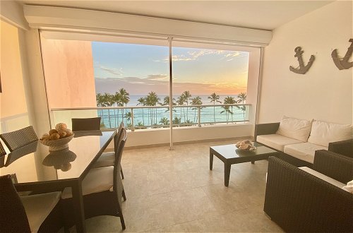 Photo 19 - Beachfront Apartment in Marbella Towers