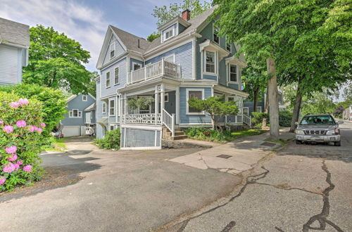 Photo 20 - Quaint Beverly Townhome: Walk to Beach & Downtown