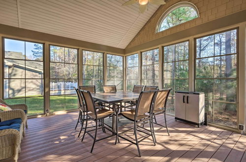 Photo 5 - Stylish Home + Screened Porch, 6 Mi to Beach