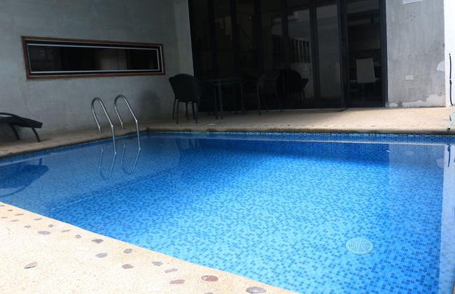 KOREGON POOL VILLAS - Photo 1