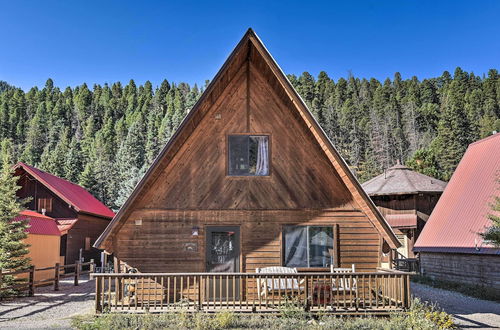 Photo 20 - Ski-in/ski-out Red River Cabin w/ Mtn Views