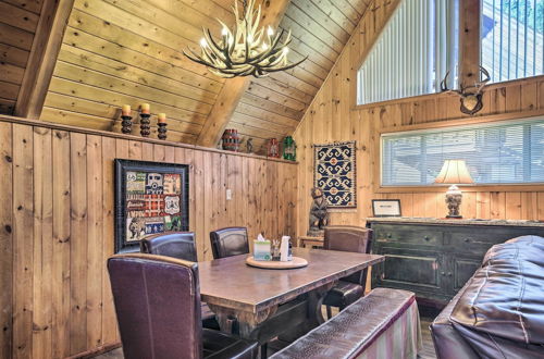 Photo 13 - Ski-in/ski-out Red River Cabin w/ Mtn Views