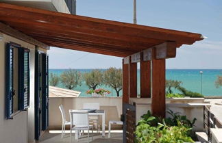 Photo 1 - Dolce Mare 4 - Sea Front - Large Balcony - Sandy Beach