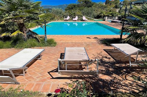 Foto 27 - Exquisite Spoleto-poolside-sleeps-20pool, Jacuzzi, Gardens - Fabulous Views
