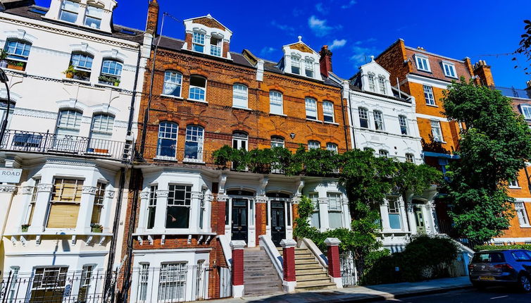 Photo 1 - Stylish One Bedroom Flat in Kensingston, London