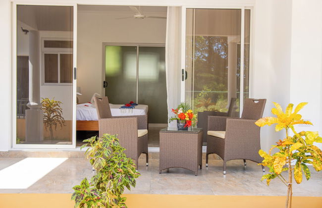 Macmillan's Holiday Villas - Foto 33