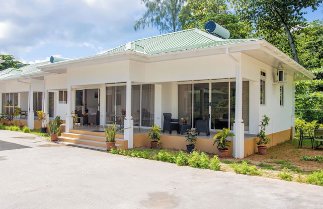 Macmillan's Holiday Villas - Foto 34