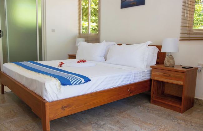 Macmillan's Holiday Villas - Foto 7