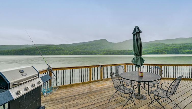 Photo 1 - Cozy South Bay Cabin w/ Lake & Mountain Views